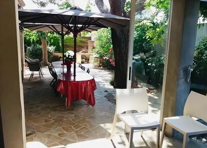 D'exception Avec Piscine Privee 11 Pers A Pied *